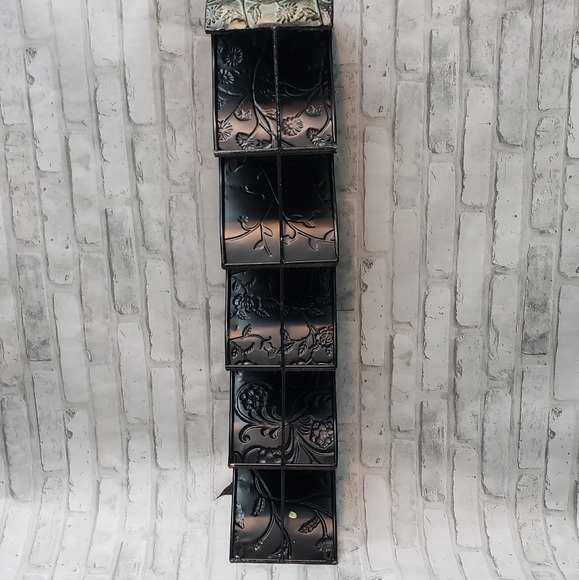 Artistic 5-Bottle Wave Wall-Mount Wine Rack - Brown/Green - Picture 4 of 9